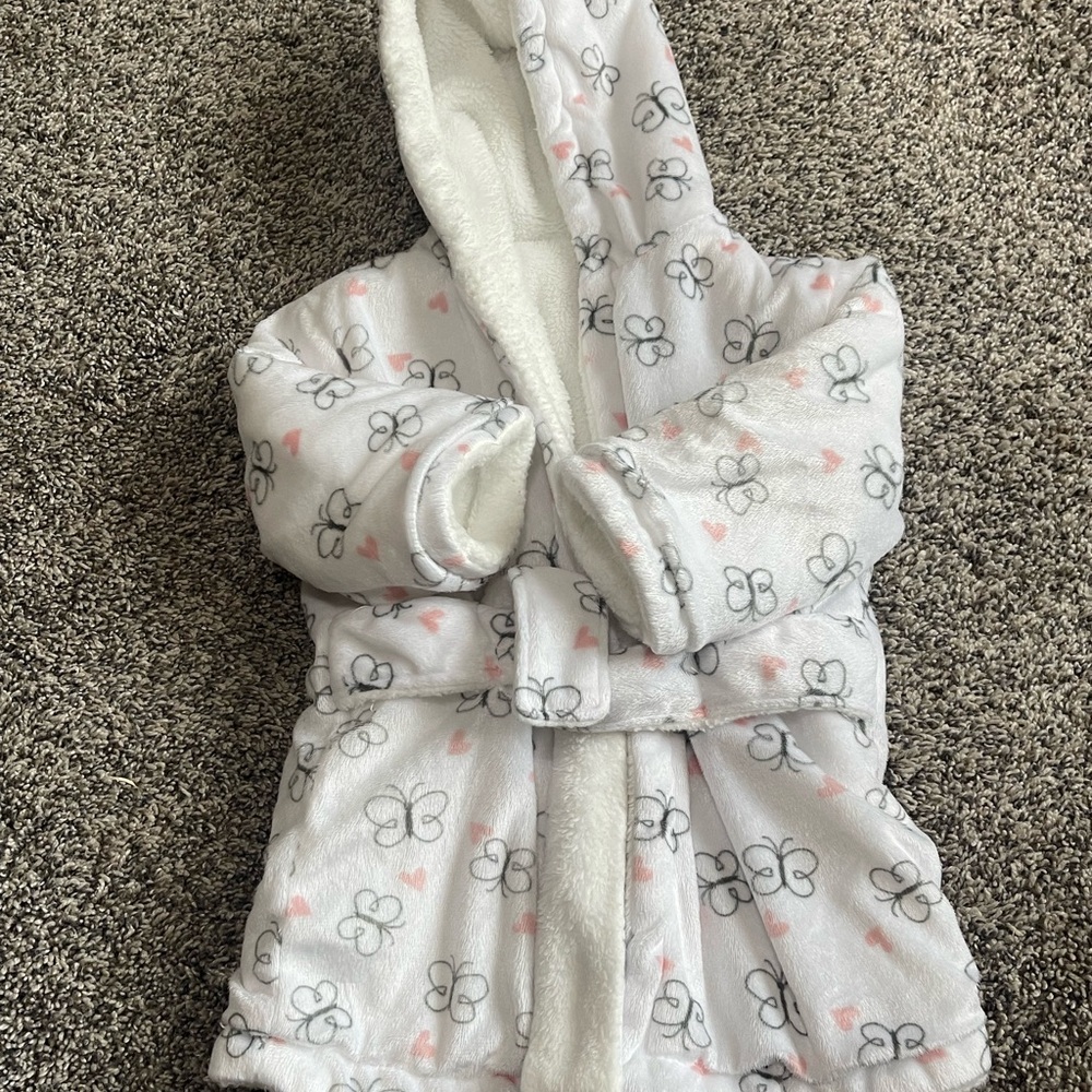 Cozy White Kids Pajama Robe with Butterfly Print